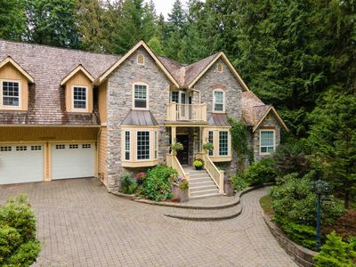 26045 100 Ave, House other with 5 bedrooms, 3 bathrooms and 6 parking in Maple Ridge BC | Image 3