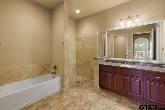 766 Esperanza Pl, Townhouse with 3 bedrooms, 4 bathrooms and null parking in Tyler TX | Image 25