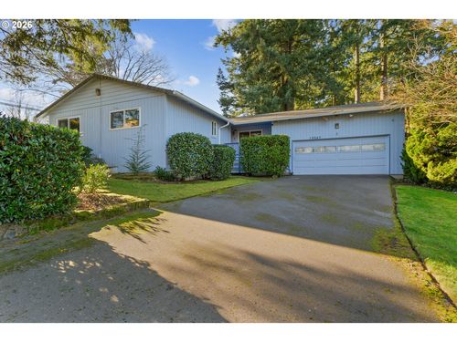 10047 Sw 25th Ave, Portland, OR, 97219 | Card Image