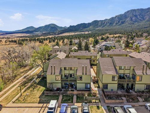 3296 Cripple Creek Trl, Boulder, CO, 80305-7195 | Card Image