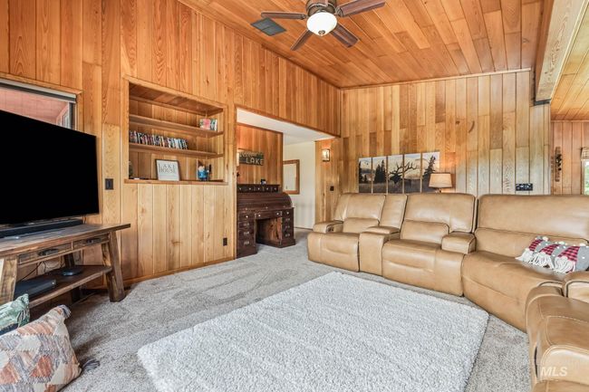 14060 Deerfield Rd, House other with 4 bedrooms, 4 bathrooms and 12 parking in Mccall ID | Image 5