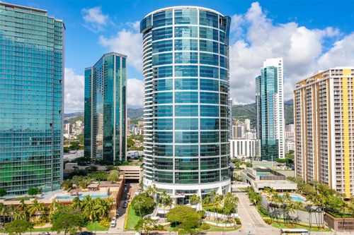 2805-1330 Ala Moana Blvd, Honolulu, HI, 96814-4232 | Card Image