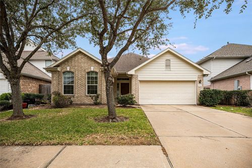 1631 Crescent Shores Ln, Seabrook, TX, 77586-4166 | Card Image