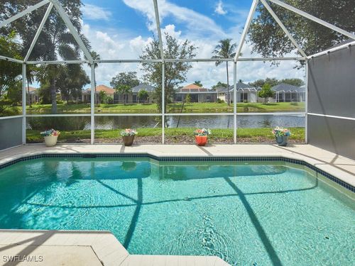 b226-8260 Ibis Cove Cir, NAPLES, FL, 34119-7721 | Card Image