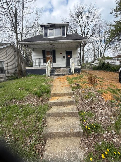 348 N Madison Avenue, Richmond, KY, 40475 | Card Image