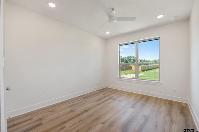 11428 Zoe Cir, House other with 4 bedrooms, 3 bathrooms and null parking in Flint TX | Image 35