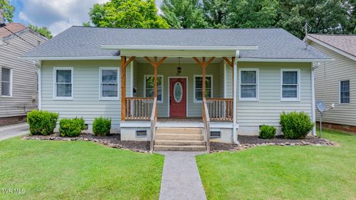 421 Carolina Ave, Bristol, TN, 37620-2403 | Card Image