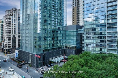 4001-50 Yorkville Ave, Toronto, ON, M4W0A3 | Card Image