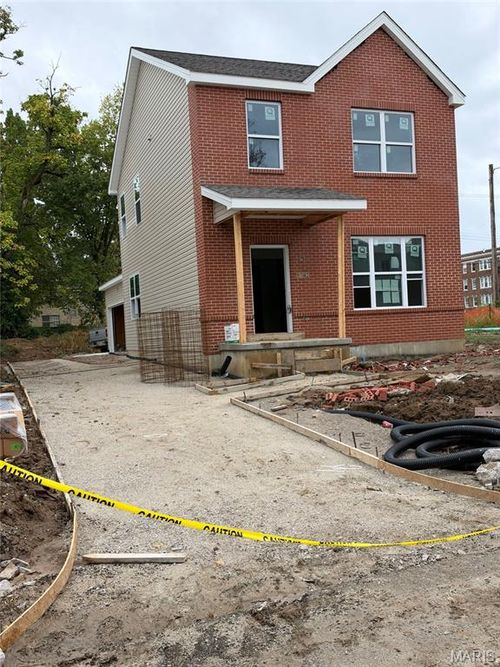 5742 Vernon Avenue, St Louis, MO, 63112 | Card Image