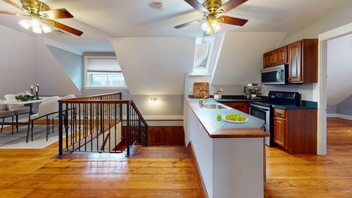 3-126 Calumet St, Boston, MA, 02120-3514 | Card Image