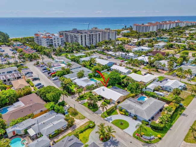 124 Sandal Ln, House other with 3 bedrooms, 2 bathrooms and null parking in Palm Beach Shores FL | Image 39