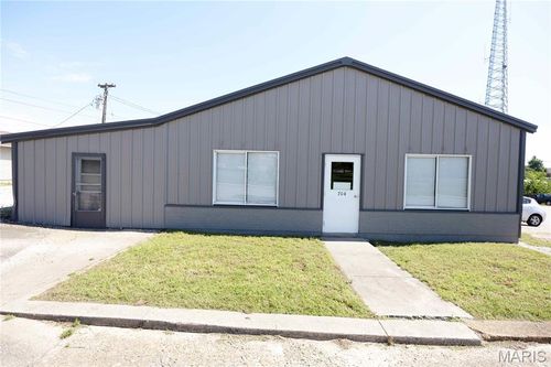 704 N Kingshighway St, Perryville, MO, 63775-1258 | Card Image