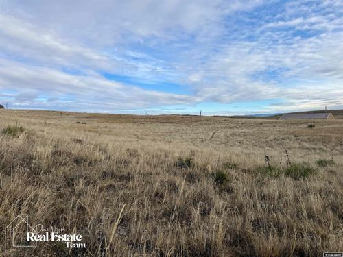 3254 Sunburst Dr, Evansville, WY, 82636 | Card Image