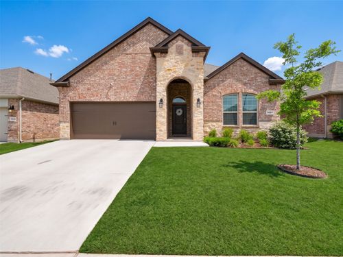 3027 Moccasin Ln, Aubrey, TX, 76227-1055 | Card Image