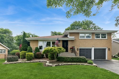 117 Linden Dr, Frankfort, IL, 60423-1519 | Card Image