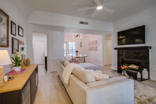 104-3105 San Jacinto St, Dallas, TX, 75204-5590 | Card Image