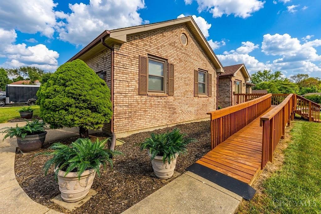 Residential in Lincoln Heights 4
