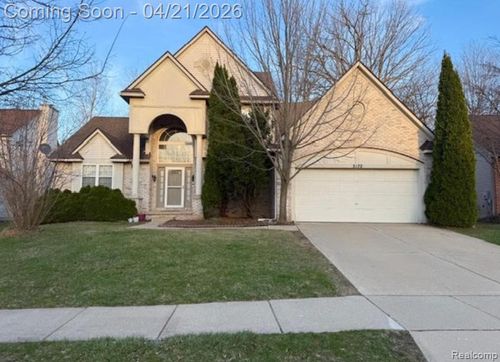 3172 Birchwood Ct, Ann Arbor, MI, 48105-9270 | Card Image