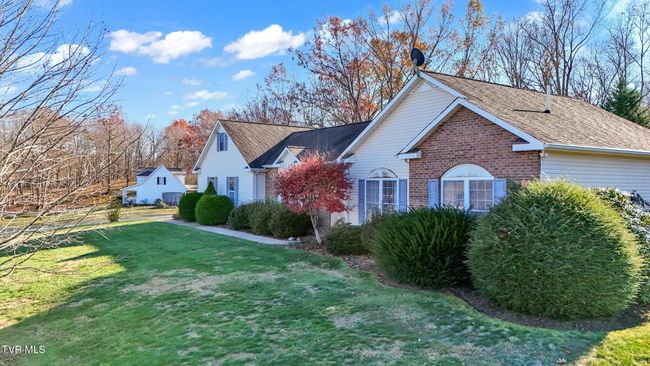 194 New Haven Dr, House other with 4 bedrooms, 3 bathrooms and null parking in Jonesville VA | Image 4