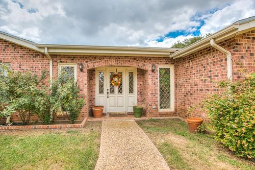 1737 Catalina Dr, San Angelo, TX, 76901-1003 | Card Image