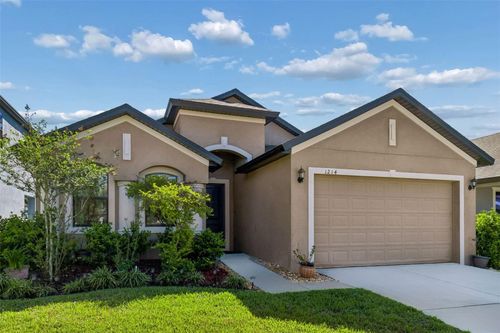 1214 Florablu Dr, Seffner, FL, 33584-3531 | Card Image