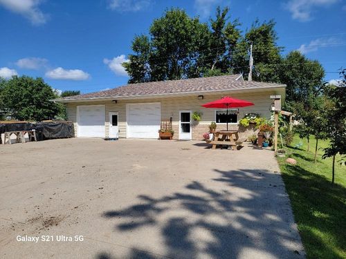 235 North St W, Eagle Bend, MN, 56446-5904 | Card Image