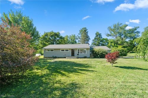 202 Grandview Dr, Lodi, OH, 44254-1040 | Card Image