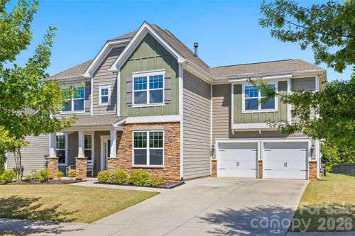 640 Maple Hill Dr, Fort Mill, SC, 29715-0166 | Card Image