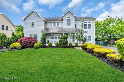 14 Dolan Ave, Aberdeen, NJ, 07747-1044 | Card Image