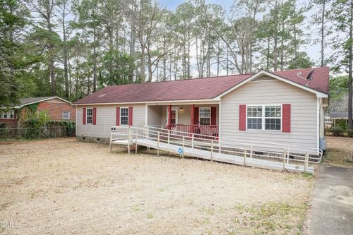 3115 Wedgewood Dr, Fayetteville, NC, 28301-7621 | Card Image