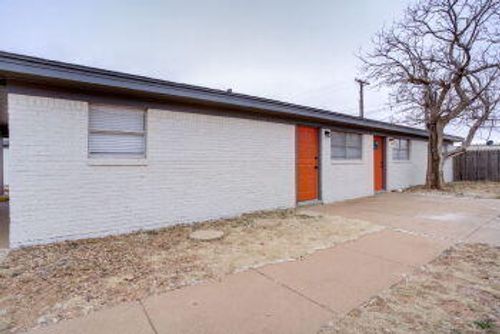 b-226 Hickory Street, Levelland, TX, 79336 | Card Image