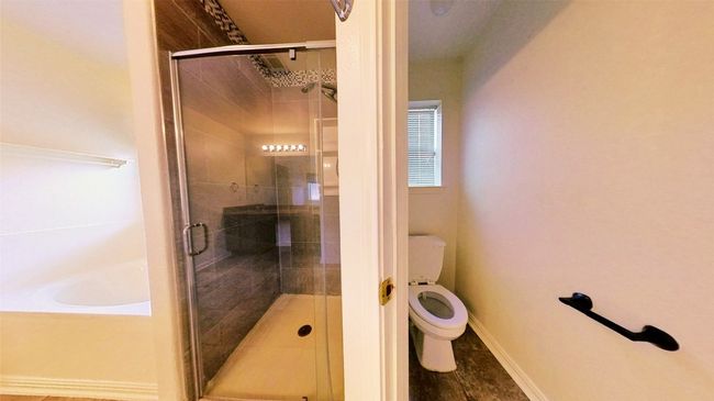 1024 Klondike Loop, House other with 6 bedrooms, 4 bathrooms and 4 parking in Round Rock TX | Image 11