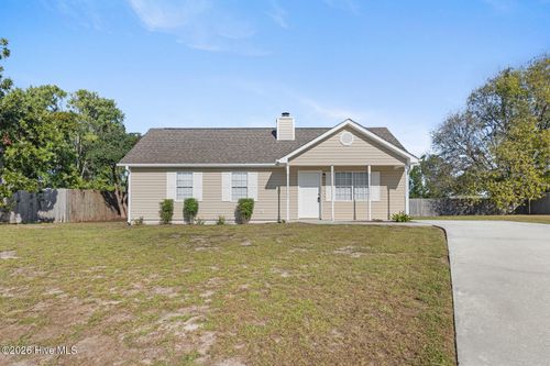 213 Joey Ct, Hubert, NC, 28539-4495 | Card Image