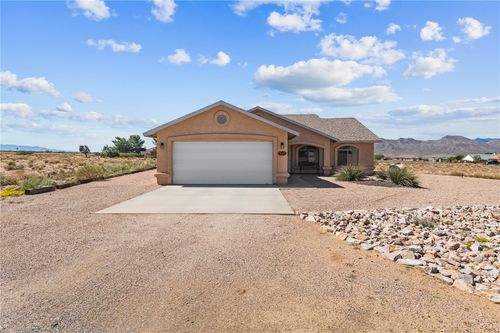 9575 N Saddleback Cir, Kingman, AZ, 86401-9612 | Card Image