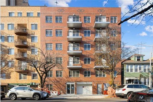 4e-141-15 Cherry Ave, Flushing, NY, 11355-2968 | Card Image