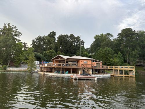 390 Coosa Rd, Titus, AL, 36080-2529 | Card Image