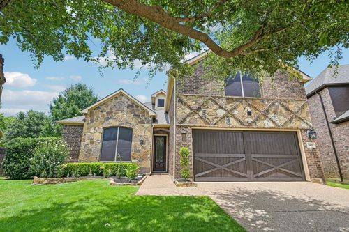 8421 La Fontaine Dr, North Richland Hills, TX, 76182-7458 | Card Image
