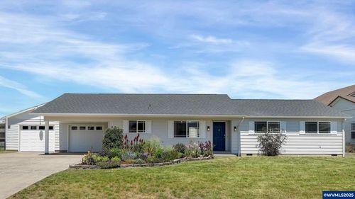 654 Cessna St, Independence, OR, 97351-9603 | Card Image