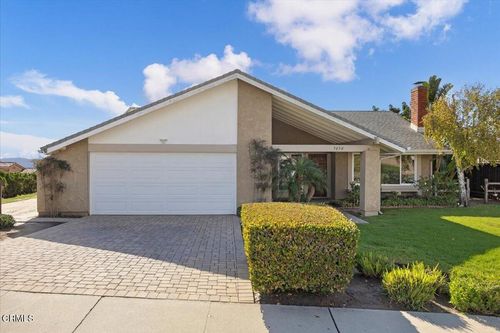 7050 El Malabar Dr, Ventura, CA, 93003-1406 | Card Image