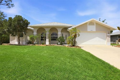 830 Columbia St, Port Charlotte, FL, 33948-3531 | Card Image