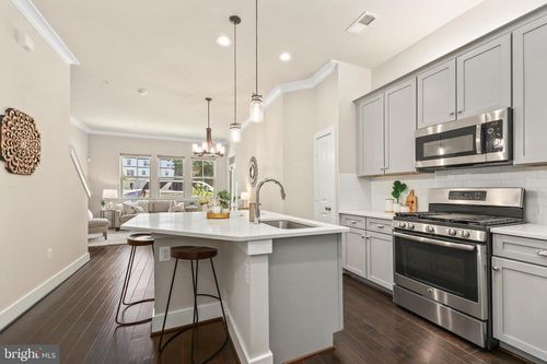 1334 S Quinn St, ARLINGTON, VA, 22204-6285 | Card Image