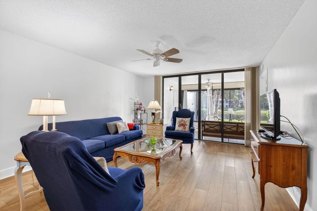 APT-8002 - 16000 Loch Katrine Trl, Condo with 2 bedrooms, 2 bathrooms and null parking in Delray Beach FL | Image 4