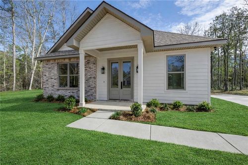 65028 Smith Rd, Pearl River, LA, 70452-5282 | Card Image