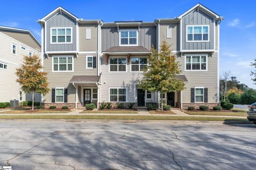 13 Keat Ave, Greenville, SC, 29601-1112 | Card Image