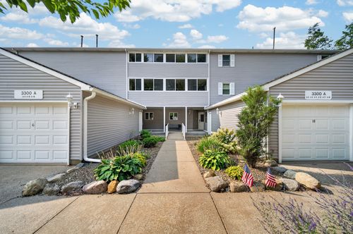 a18-3300 Baer Beach Road, Erie, PA, 16505 | Card Image