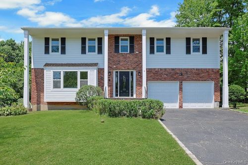 5 Country Ridge Rd, Scarsdale, NY, 10583-6621 | Card Image