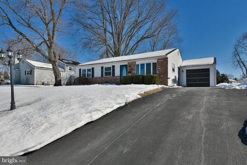 279 Gibson Ave, WARMINSTER, PA, 18974-4170 | Card Image