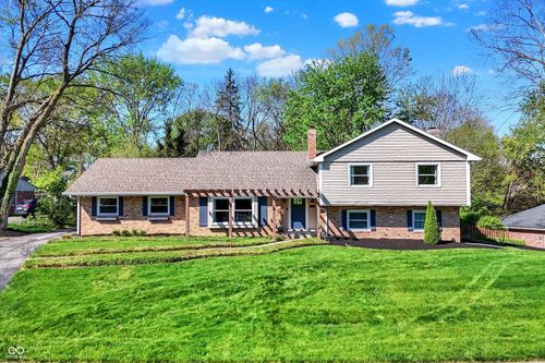 11626 Forest Dr, Carmel, IN, 46033-4341 | Card Image