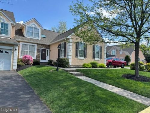 48 Wheatsheaf Lane, NORRISTOWN, PA, 19403 | Card Image