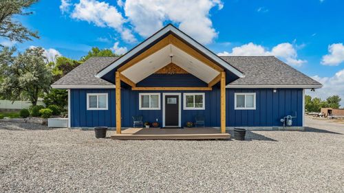 60977 Gunnison Rd, Montrose, CO, 81401-8286 | Card Image